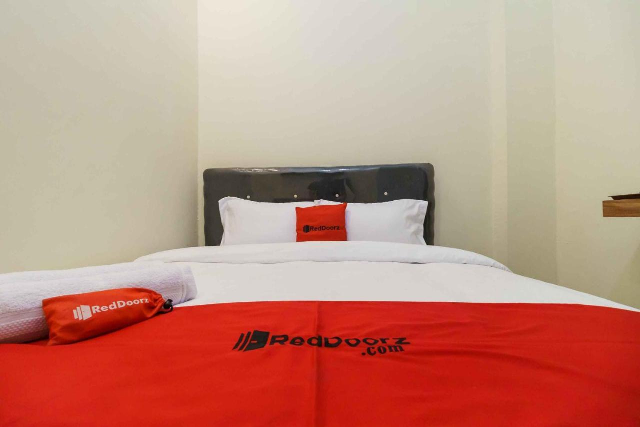 Reddoorz Syariah Near Lubang Jepang Bukittinggi Hotel Eksteriør billede